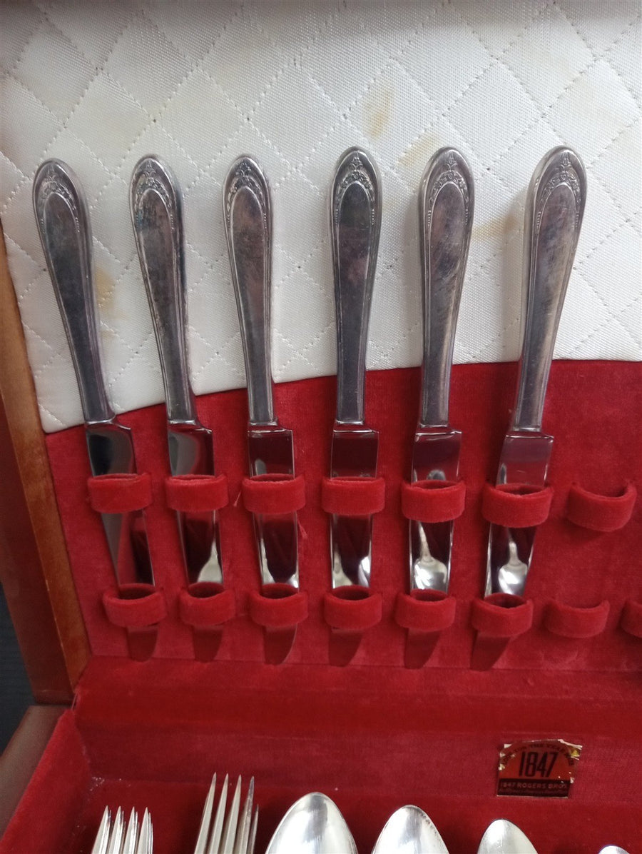Rogers Bros 1847 Lovelace Silverware Set 42 Pc W/Wooden Case Vintage Collectible