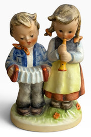 Vintage Rare 1955 Goebel Hummel Birthday Serenade #218 Figurine Mint Condition