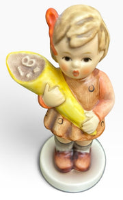 Goebel Hummel 1993 Hummel Membership Edition 'A Sweet Offering' Girl Figurine