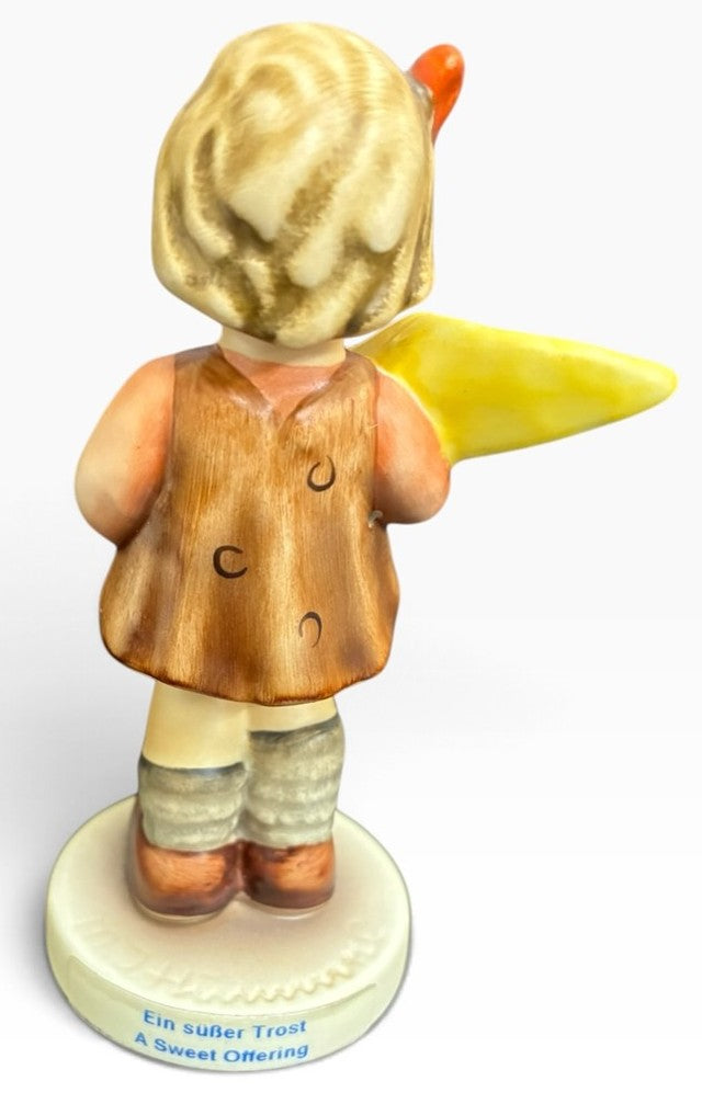 Goebel Hummel 1993 Hummel Membership Edition 'A Sweet Offering' Girl Figurine