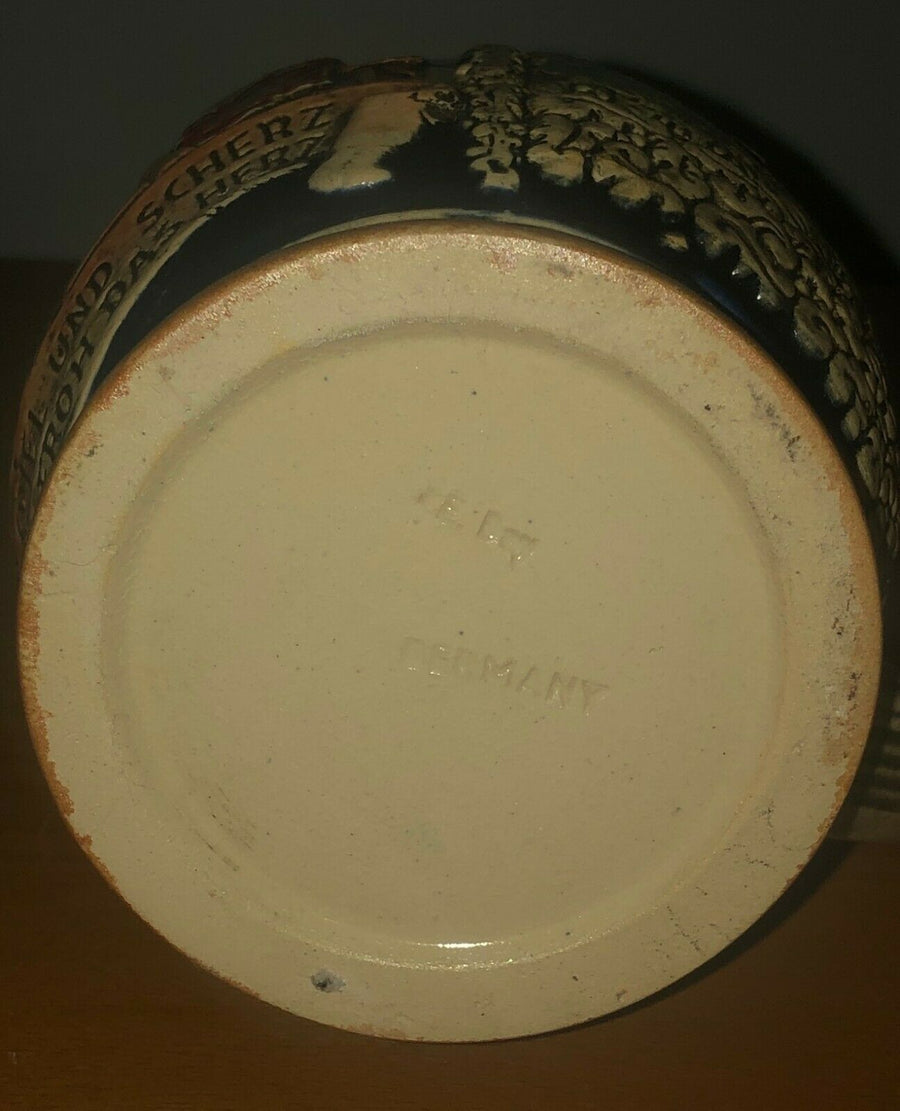 Vintage German Barrel Beer Stein bei spiel und scherz bleibt froh das herz