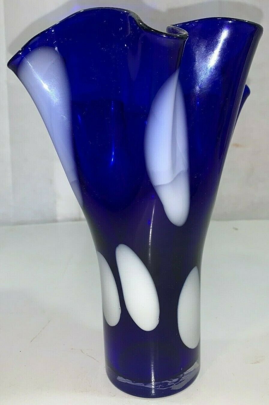 Vintage Mid Century Modern Blown Blue Dotted Glass Fluted Ruffled Vase