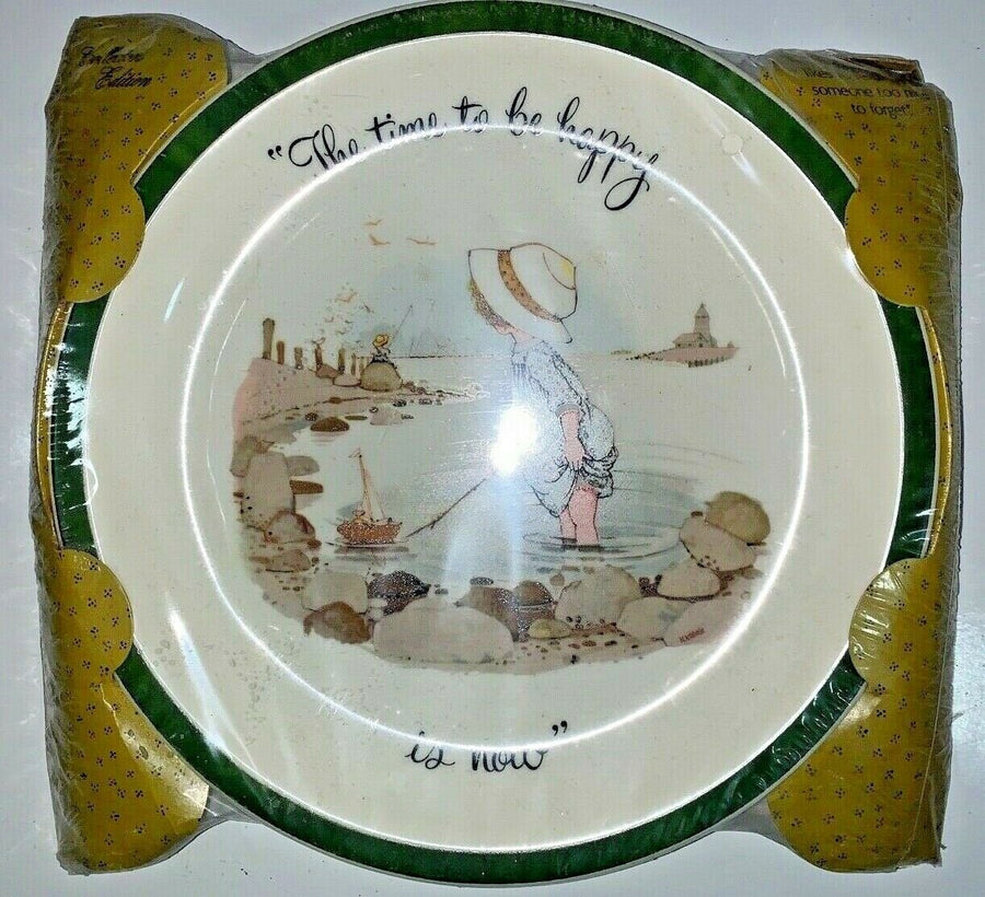 Vintage Collectors Edition Holly Hobbie "The Time to be Happy" Plate