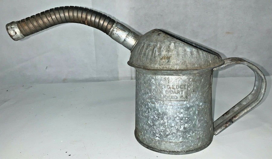 Vintage 1 Quart Galvanized Metal Oil Gasoline Can With Bendable Spout