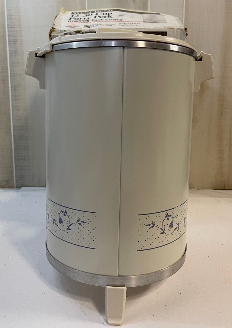 Vintage West Bend 12-30 Cup Coffee Party Perk Percolator w/ Box