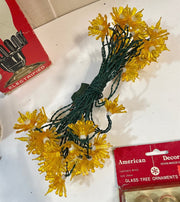 4 Piece Vintage Mid Century Christmas Light and Ornament Lot