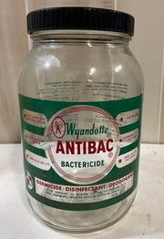 Antique Wyandotte Bactericide Gallon Apothecary Farm Vet Medical Jar