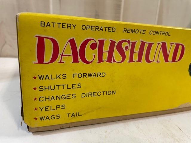 Vintage Battery Operated Dachshund Dog Toy No. 240-B Japan
