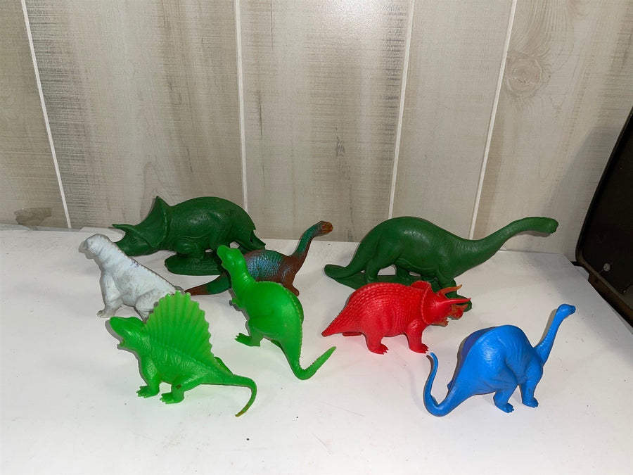 Vintage Lot of 8 Plastic Collectible Dinosaur Figurine Toys