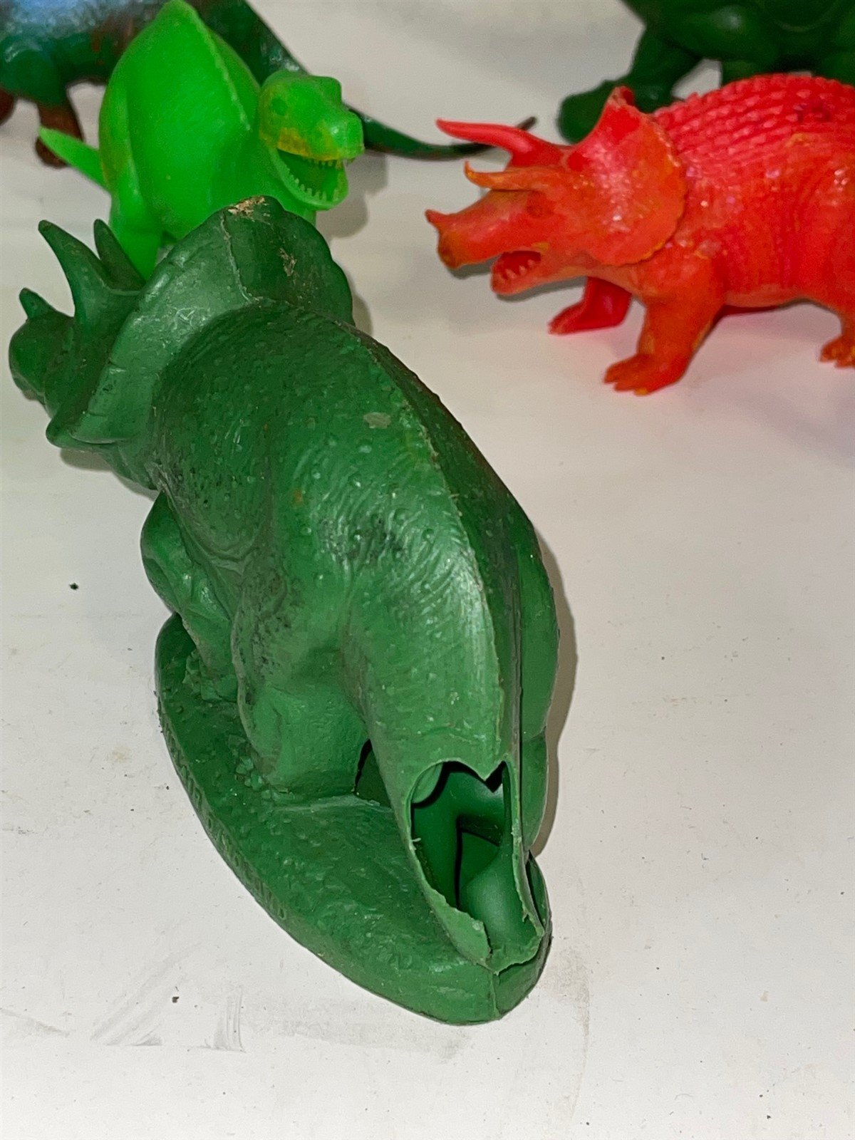 Vintage Lot of 8 Plastic Collectible Dinosaur Figurine Toys