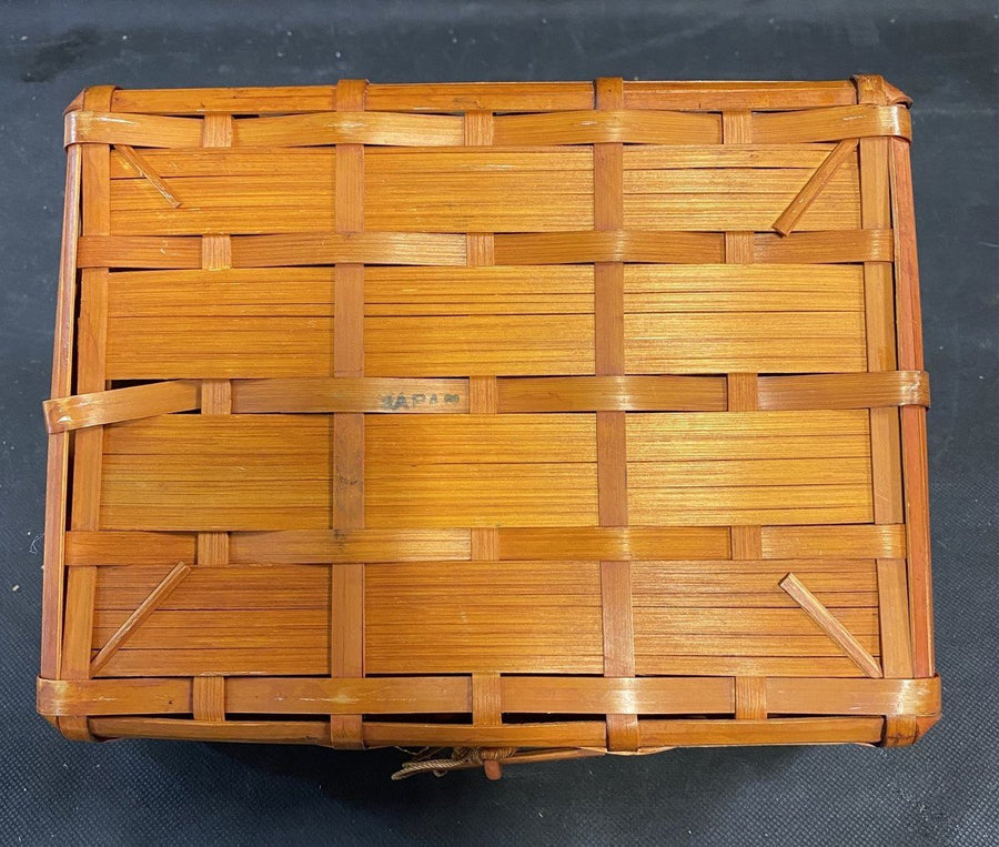 Vintage MCM Japan Rattan Wicker Sewing Basket w/ Loop Style Latch