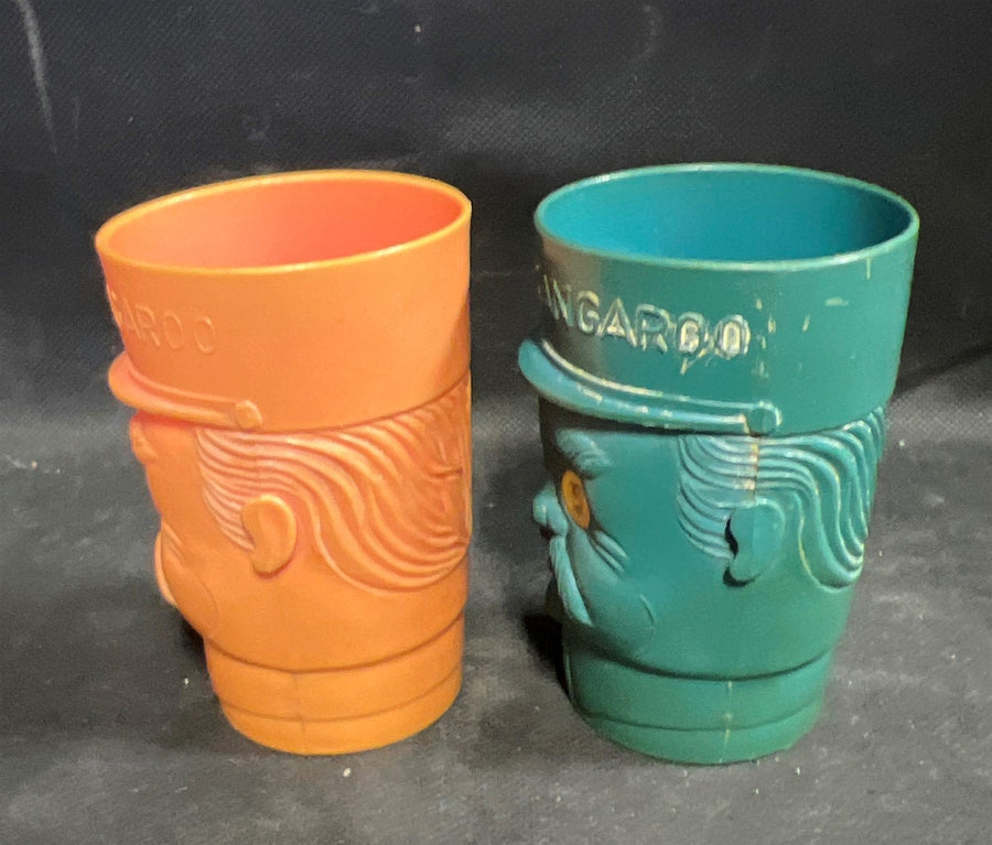 Vintage Mid Century Captain Kangaroo Hologram Eyes Cup Set