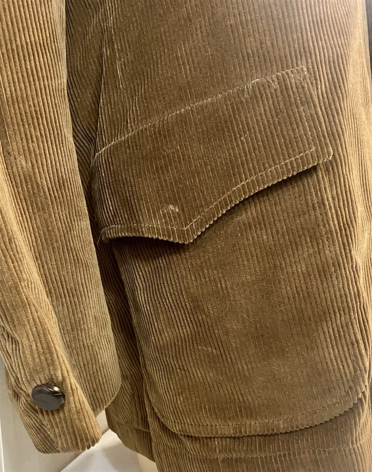 Light Brown 1970s Vintage Corduroy Button Front Blazer with Pockets