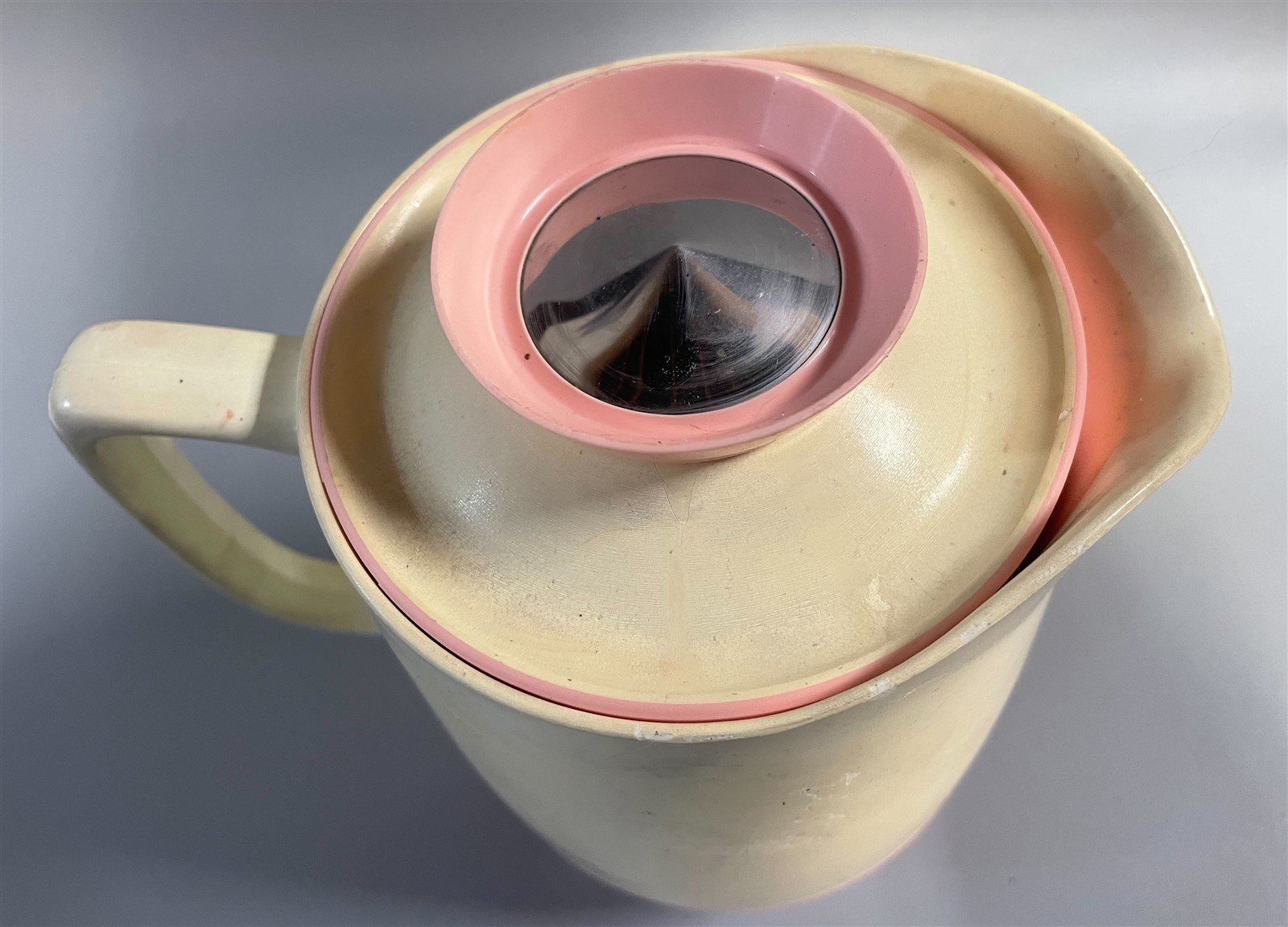 Retro Plastic Pale Pink and White Kitchen Beverage Pitcher with Lid