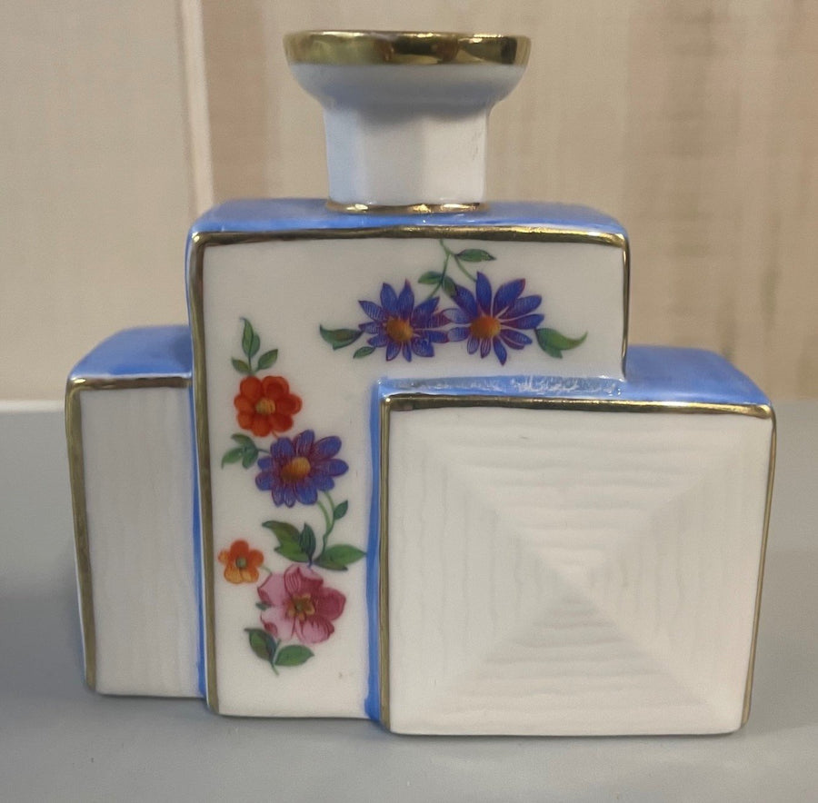 Vintage Porcelain Flower Jar Bud Vase Made in Bavaria 4630