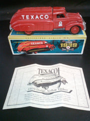 Texaco 1939 Dodge Airflow Replica With Locking Coin Bank