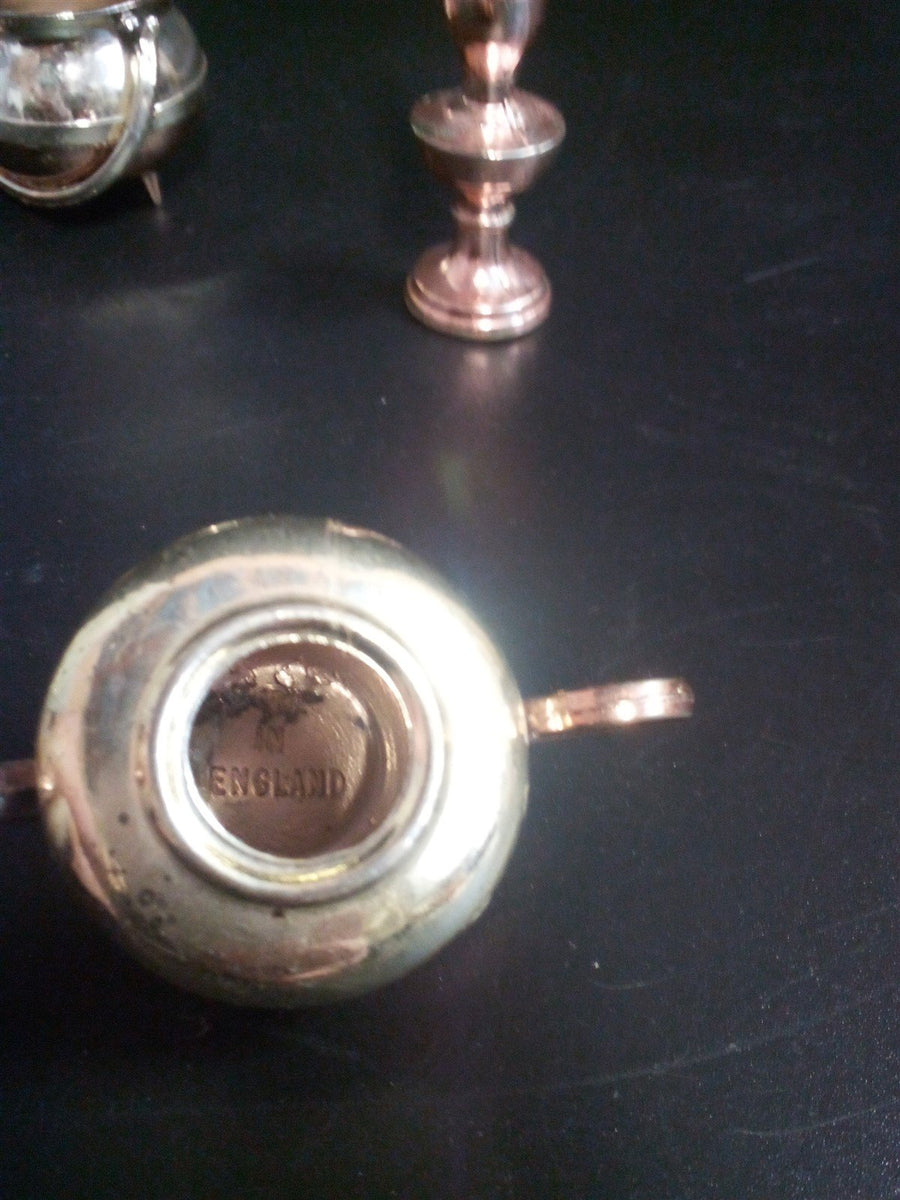 Brass 4pc Miniature Set With Teapot Kettles And Finial Collectible