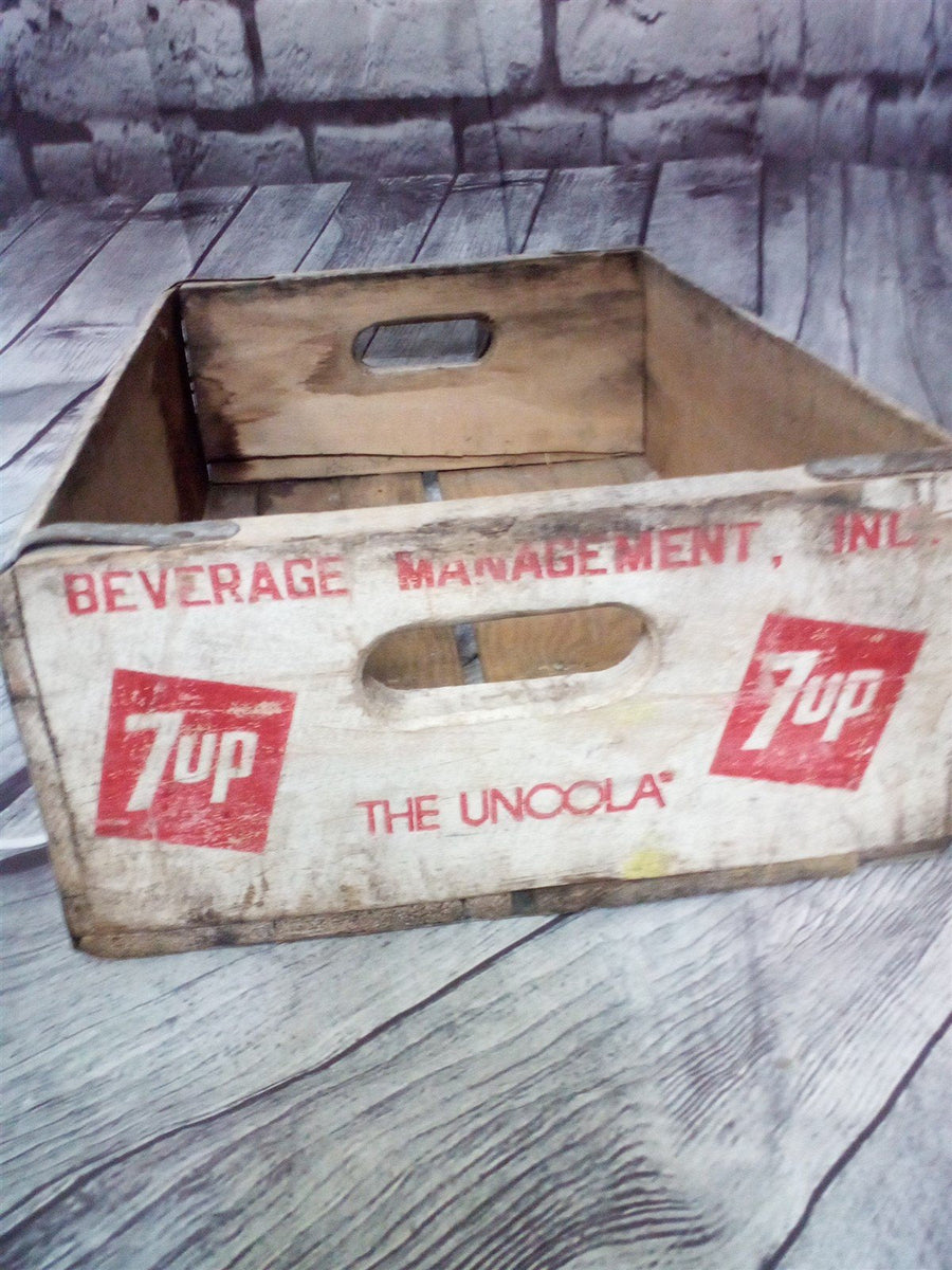 7UP Vintage Wooden Carry Crate White And Red With Galvanized Metal Straps