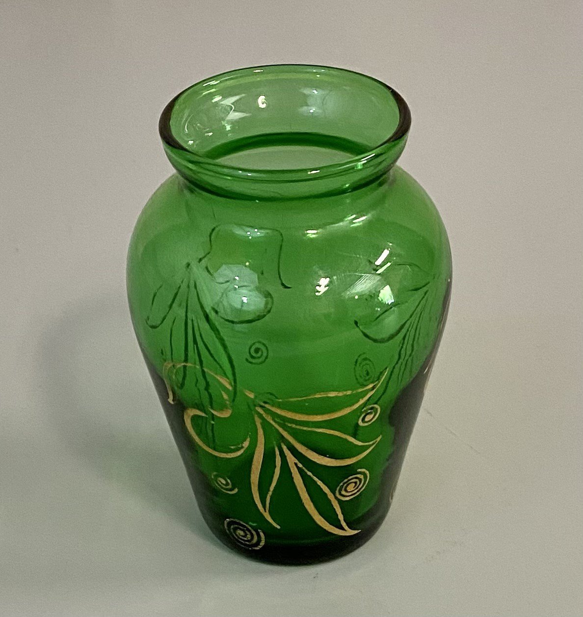 Anchor Hocking Mid Century Miniature Green Glass Gold Detail Painted Bud Vase