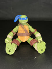 Teenage Mutant Ninja Turtles Set of Two Leonardo Action Figures 2012 2013 Viacom