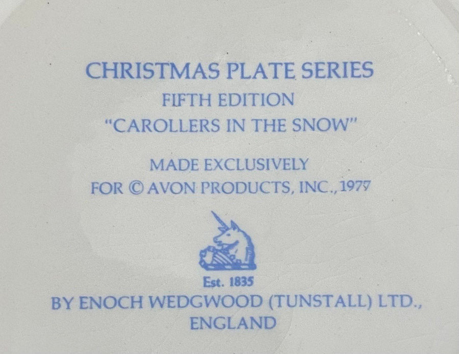 1977 Avon 5th Ed. Christmas Plate Series "Carollers in the Snow" Collector Plate