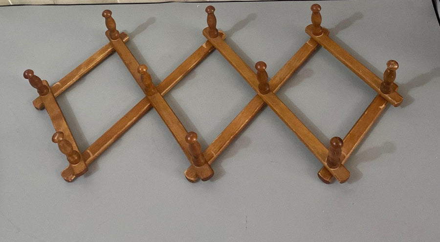 Vintage Boho Wood Accordion Wall Peg Rack w Original Sticker Kitchen King Japan
