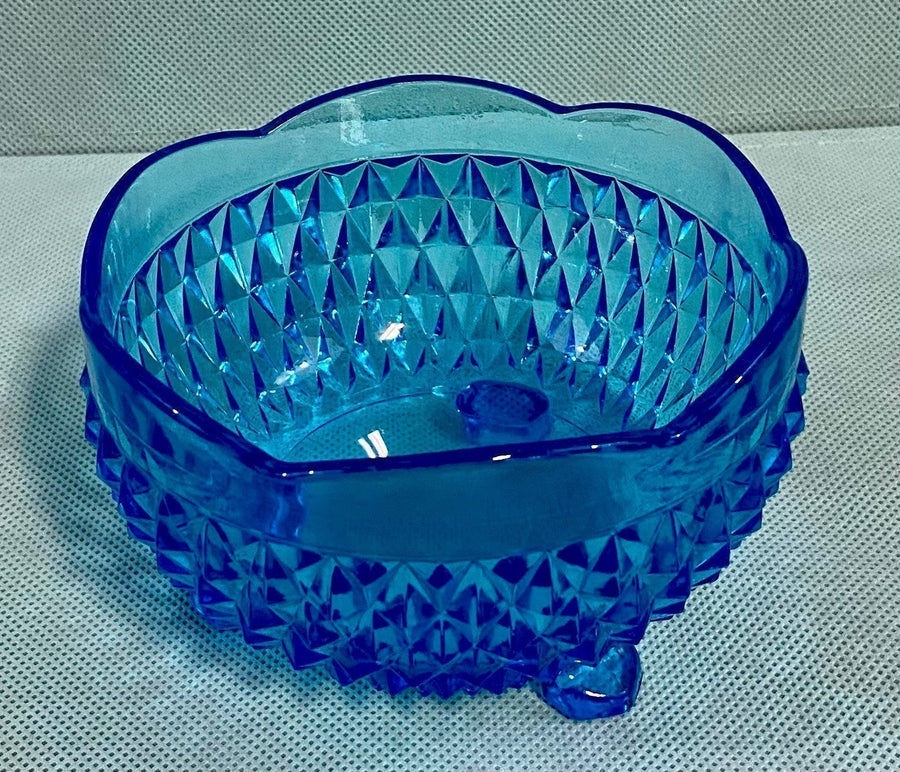 Ice Blue Vintage Diamond Point 3 Footed Scallop Edge Indiana Glass Candy Dish