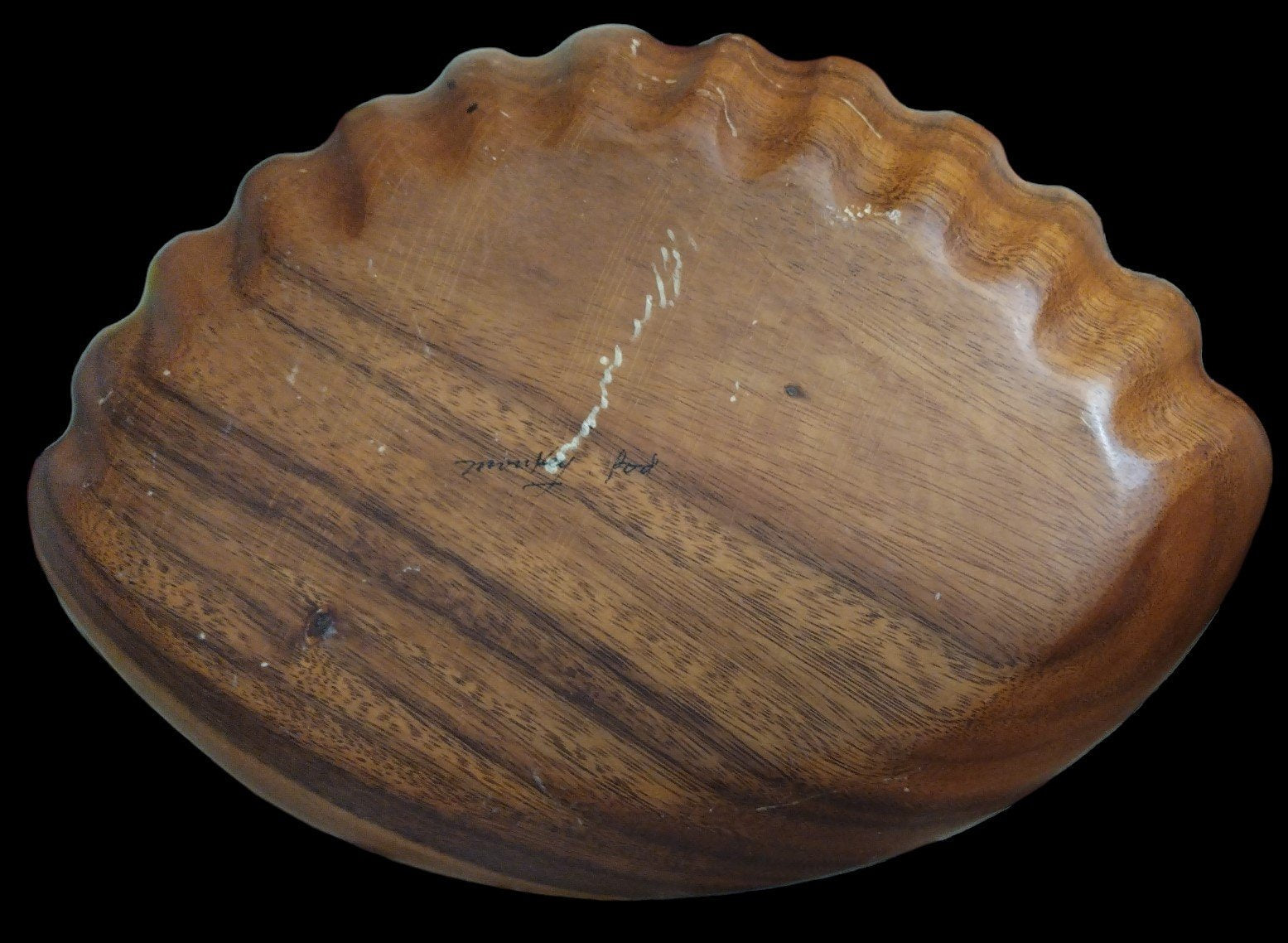 Vintage MCM Wooden Brown Handcarved Shell Shaped Serving Bowl Tray