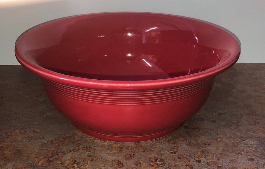 Fiesta - Scarlet 9 1/2" Mixing Bowl (Discontinued Style)