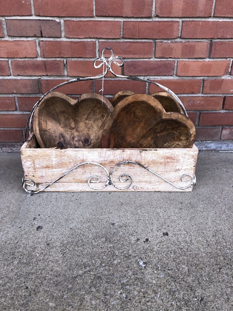 Rustic wire and wooden box planter 10"×18"×22"