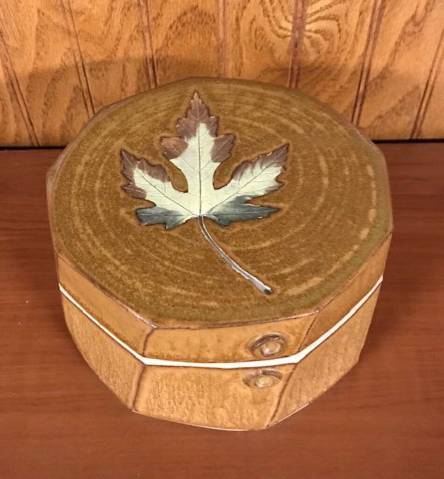 Travis Berning Studio Pottery Maple Leaf Box. Signed.