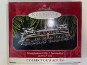 Hallmark Keepsake Pennsylvania GG-1 Locomotive Lionel Die Cast Train Ornament