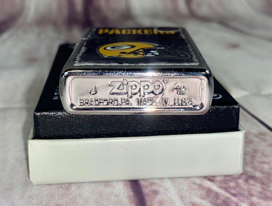 NFL Greenbay Packers Football Team Zippo Lighter New in Packaging