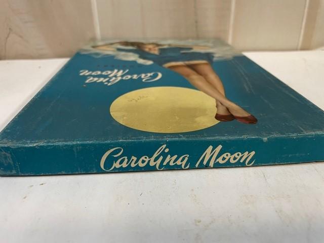 Vintage Mid Century Carolina Moon 1950s Hosiery Display Box