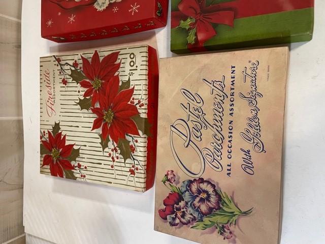 Vintage Christmas Card Set of 4 Retro Holiday Display Boxes