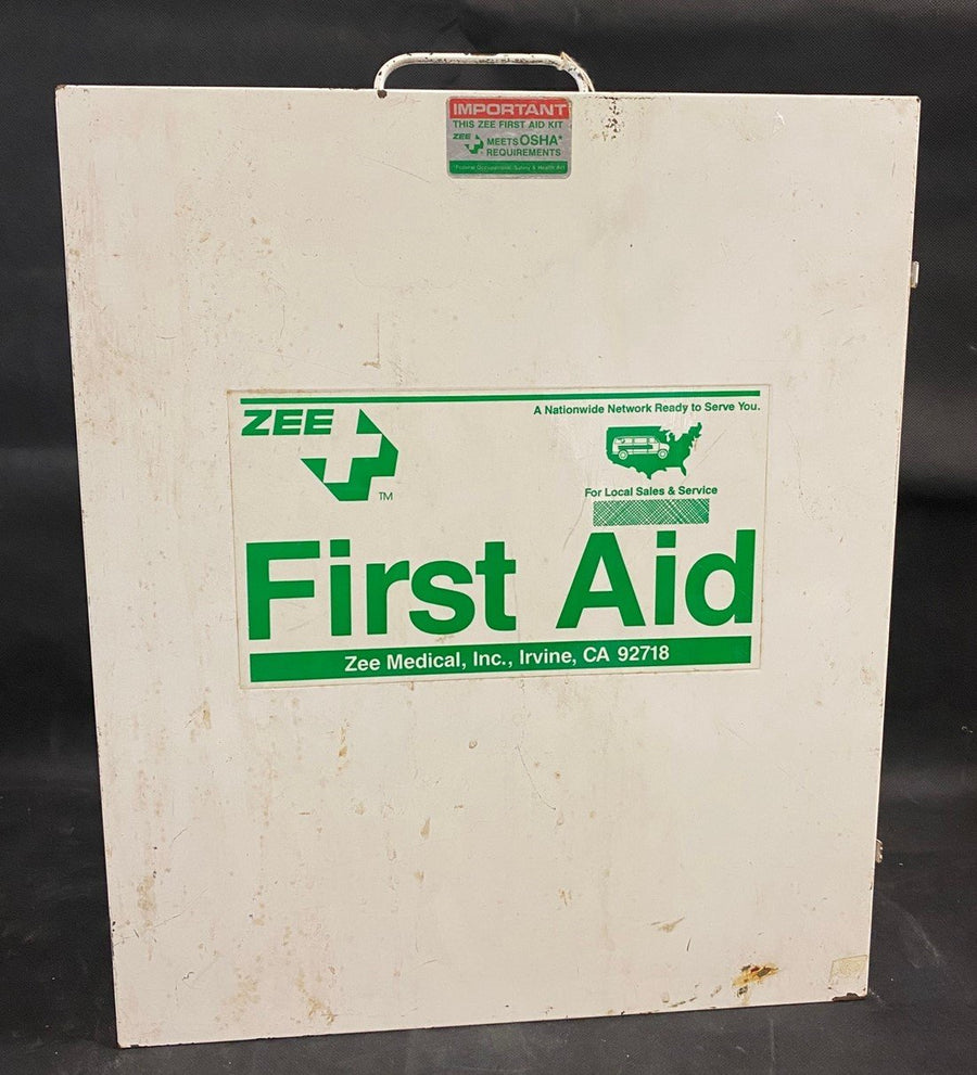 Vintage Metal Large Zee Medical First Aid Kit w/ Supplies Cabinet Box