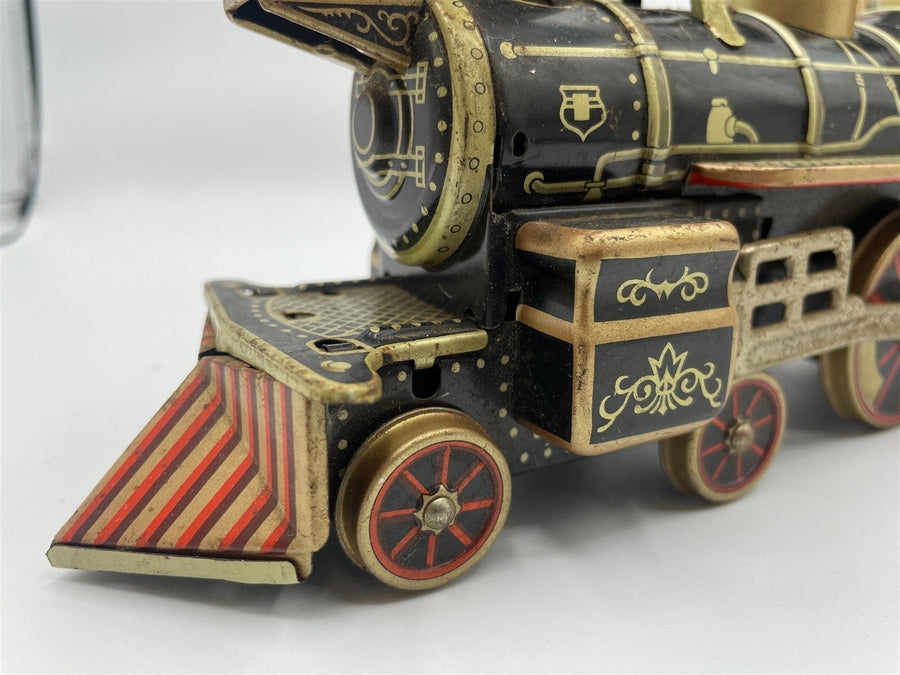 Vintage San Of Japan Lucky Locomotive Battery Operated Tin Train