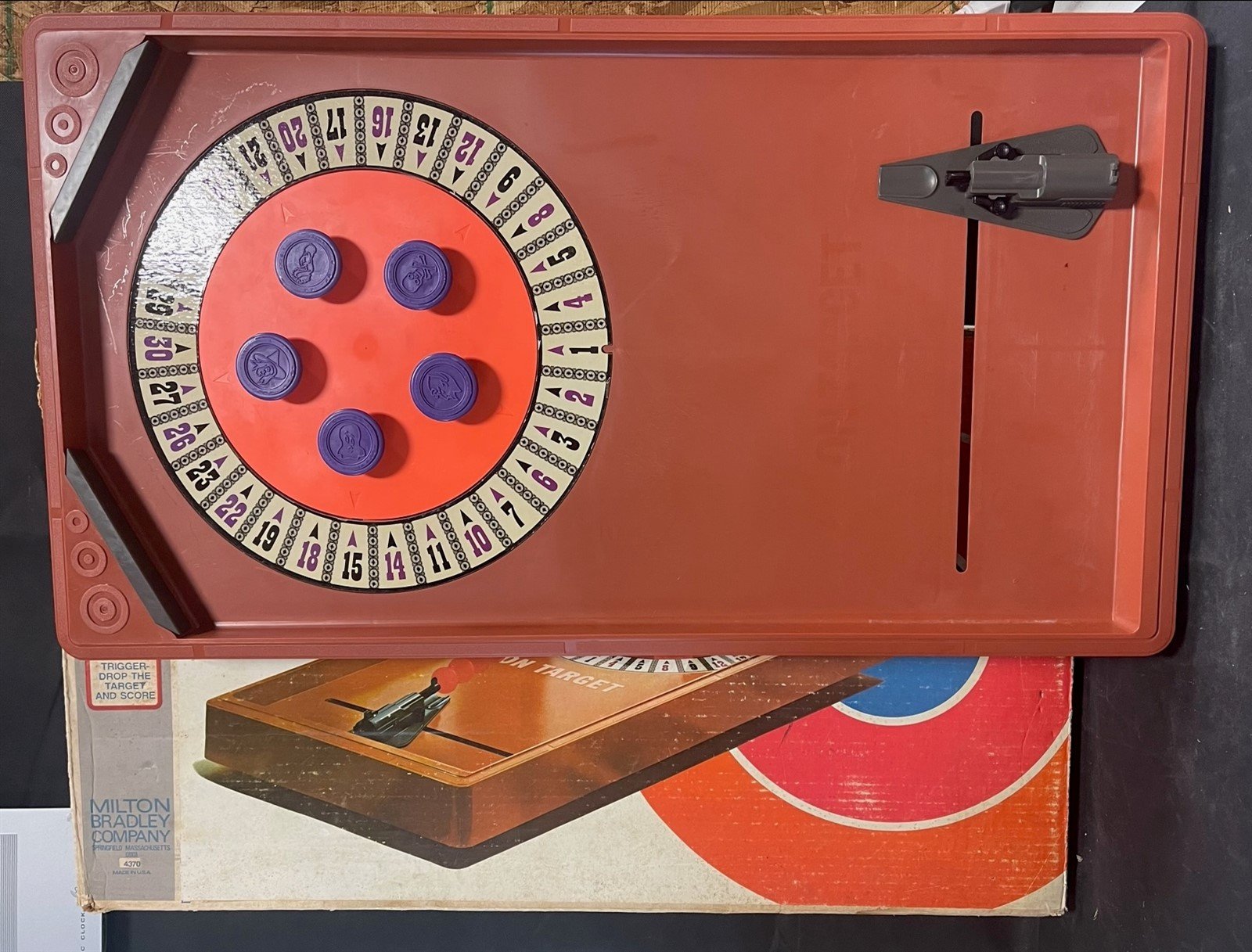 Vintage 1973 Milton Bradley On Target Skill & Action Game Original Box