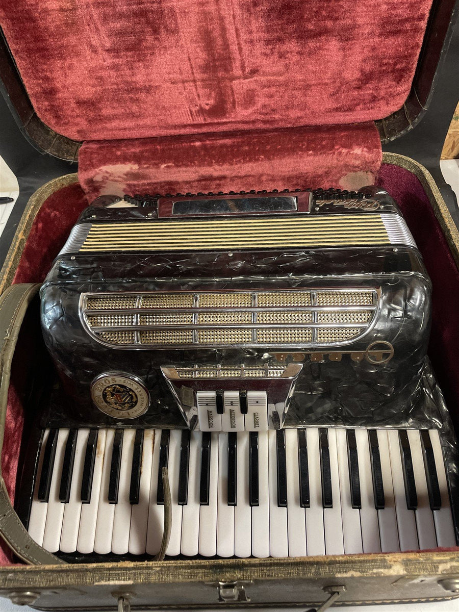 Vintage Lo Duca Bros Milwaukee Accordion and Hard Music Case