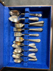 Vintage 1939 WM Rogers Sectional Imperial Silverware Set w/ Box