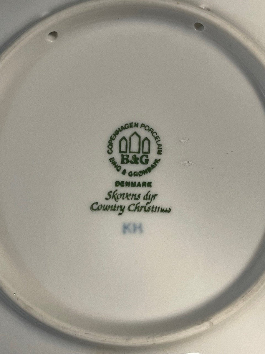 Vintage Bing and Grondahl 1997 Country Christmas Porcelain Plate