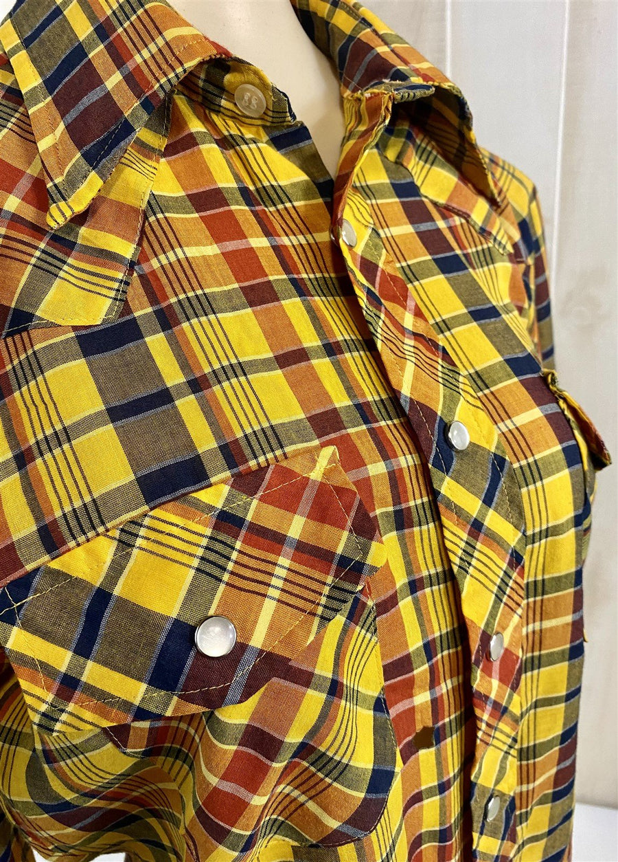 Vintage Put On Shop Yellow / Red / Blue Plaid Shirt w / Pearlized Snaps Size M