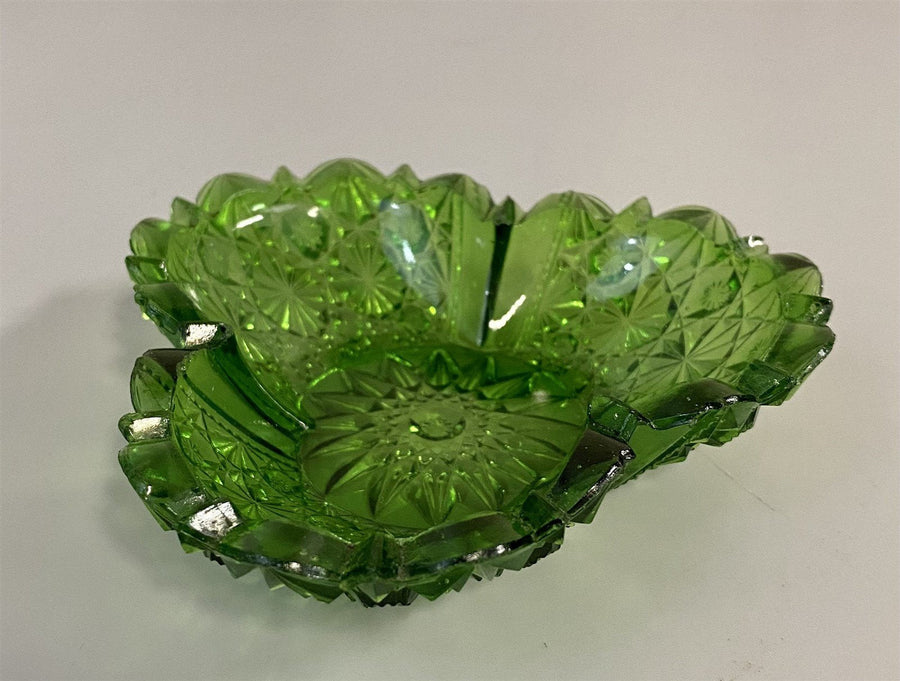 Three Emerald Green Antique Clover / Shamrock EAPG Glass Berry / Nut Bowls