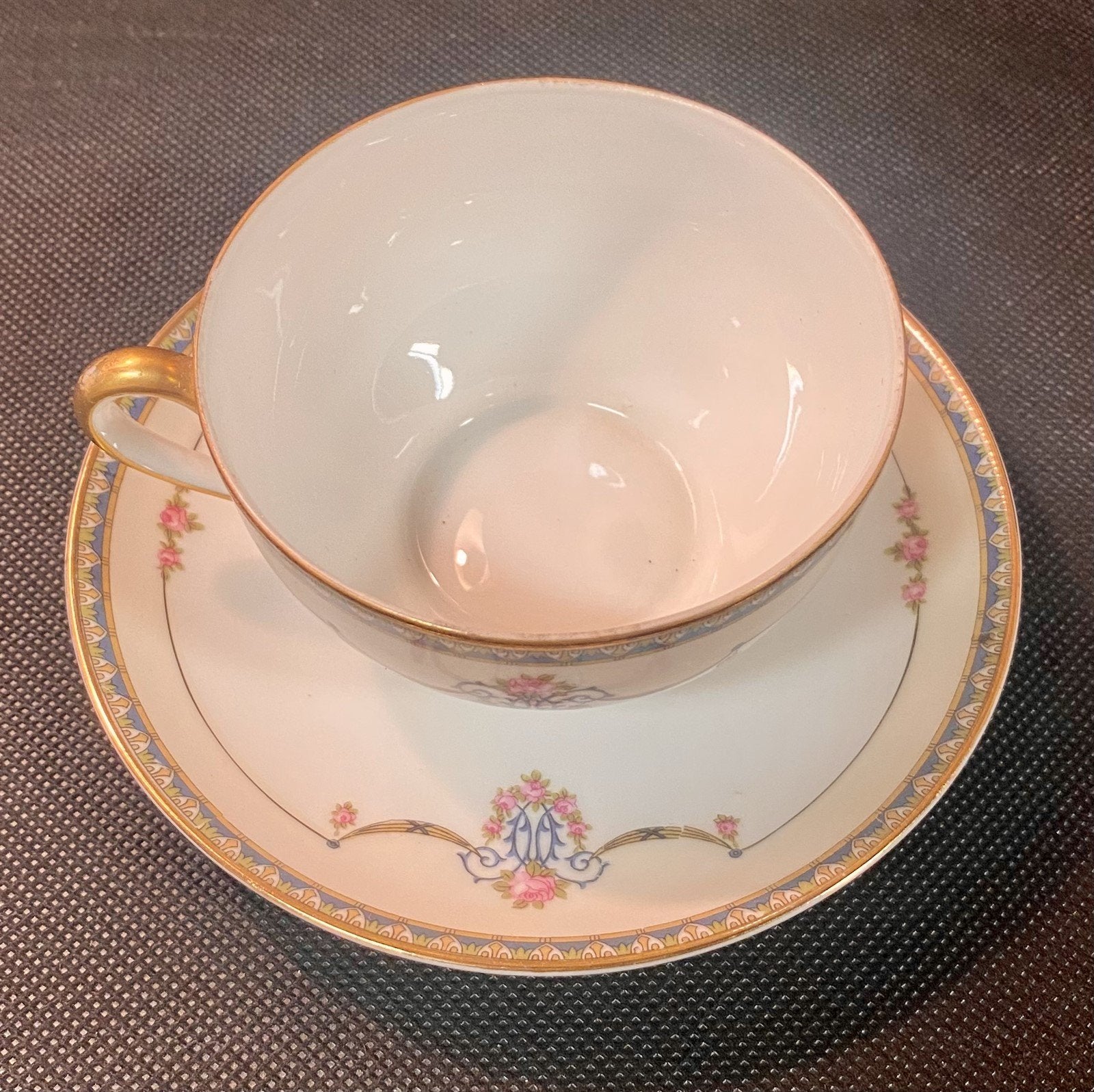 1920s Antique Noritake Japan Teacup and Saucer in Laureate Pattern w / Gold Trim